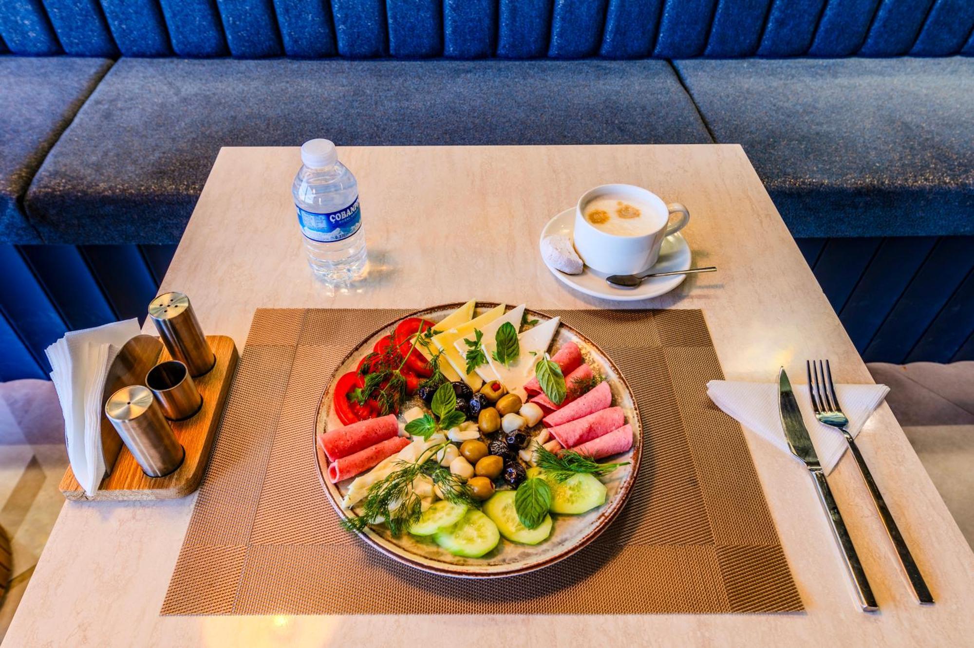 Heaven Premium Hotel Restaurant & Airport Shuttle Arnavutkoy 외부 사진